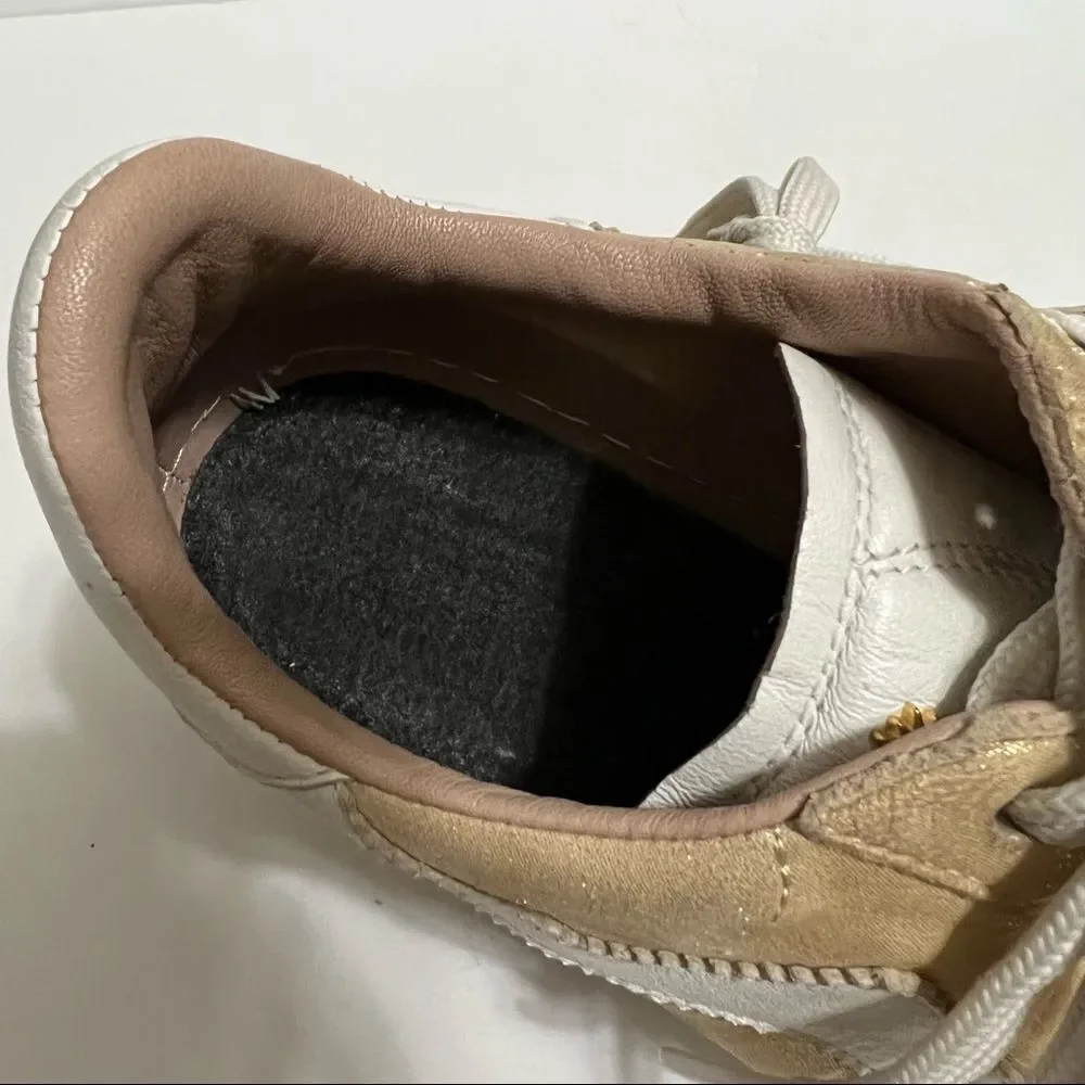 Stuart Weitzman Daryl Metallic Leather Sneakers Gold And White Size 7